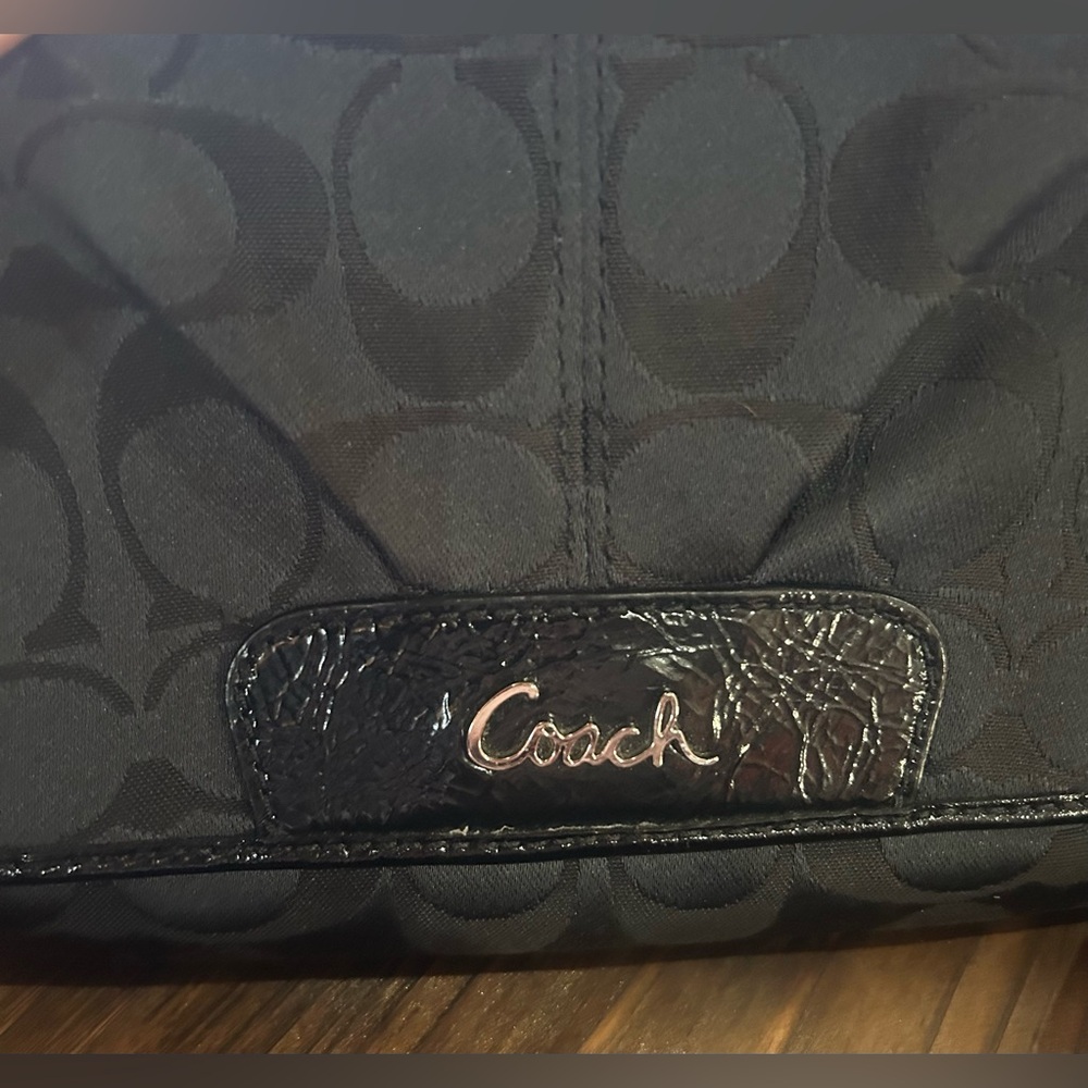 Coach Y2K Ashley Large Signature C Canvas Flap Wristlet/Mini Bag - Picture 7 of 11